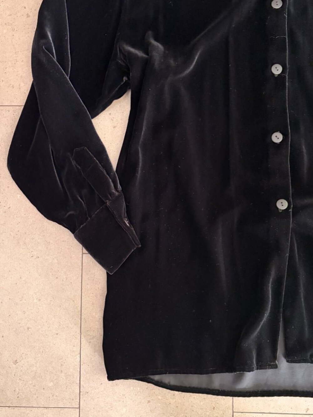 New with Tag Black Velvet Silk Blend Woman's Shirt Blouse-MED/LARGE - Picture 3 of 7